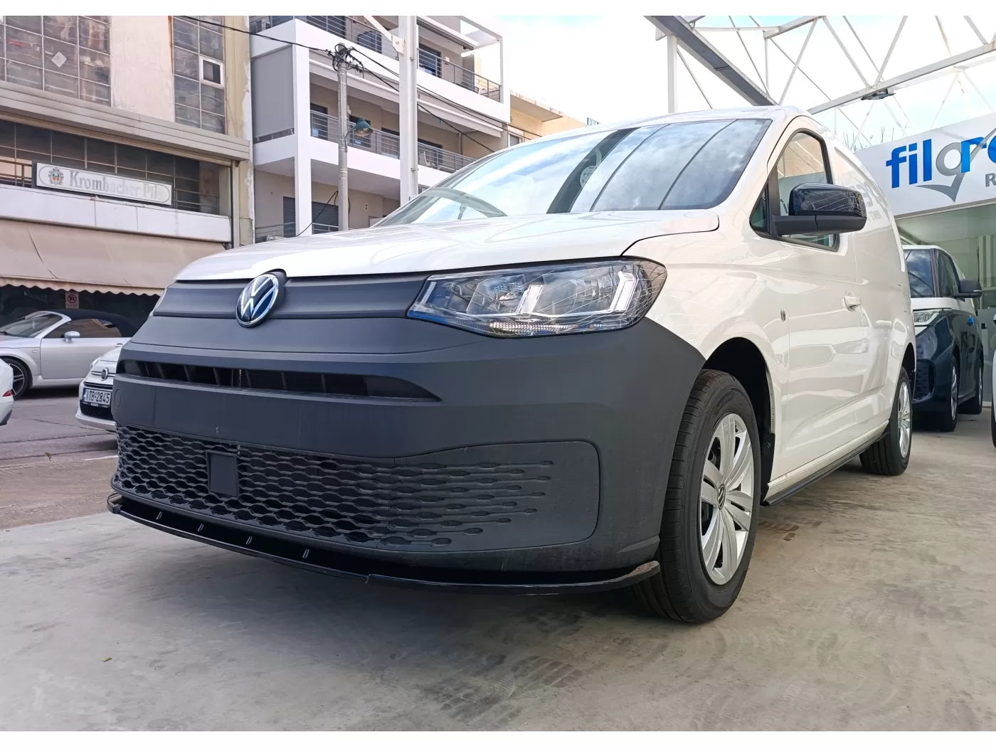 Front Splitter V.2 Volkswagen Caddy Mk5 (2021-)