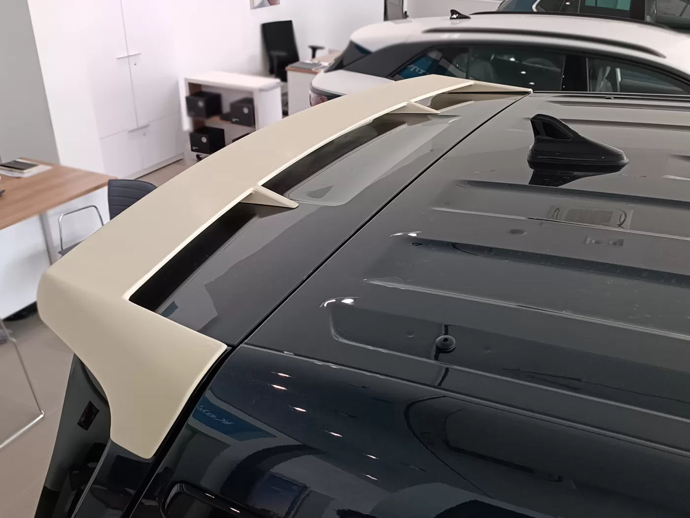 Roof Spoiler Volkswagen ID. Buzz (2022-)