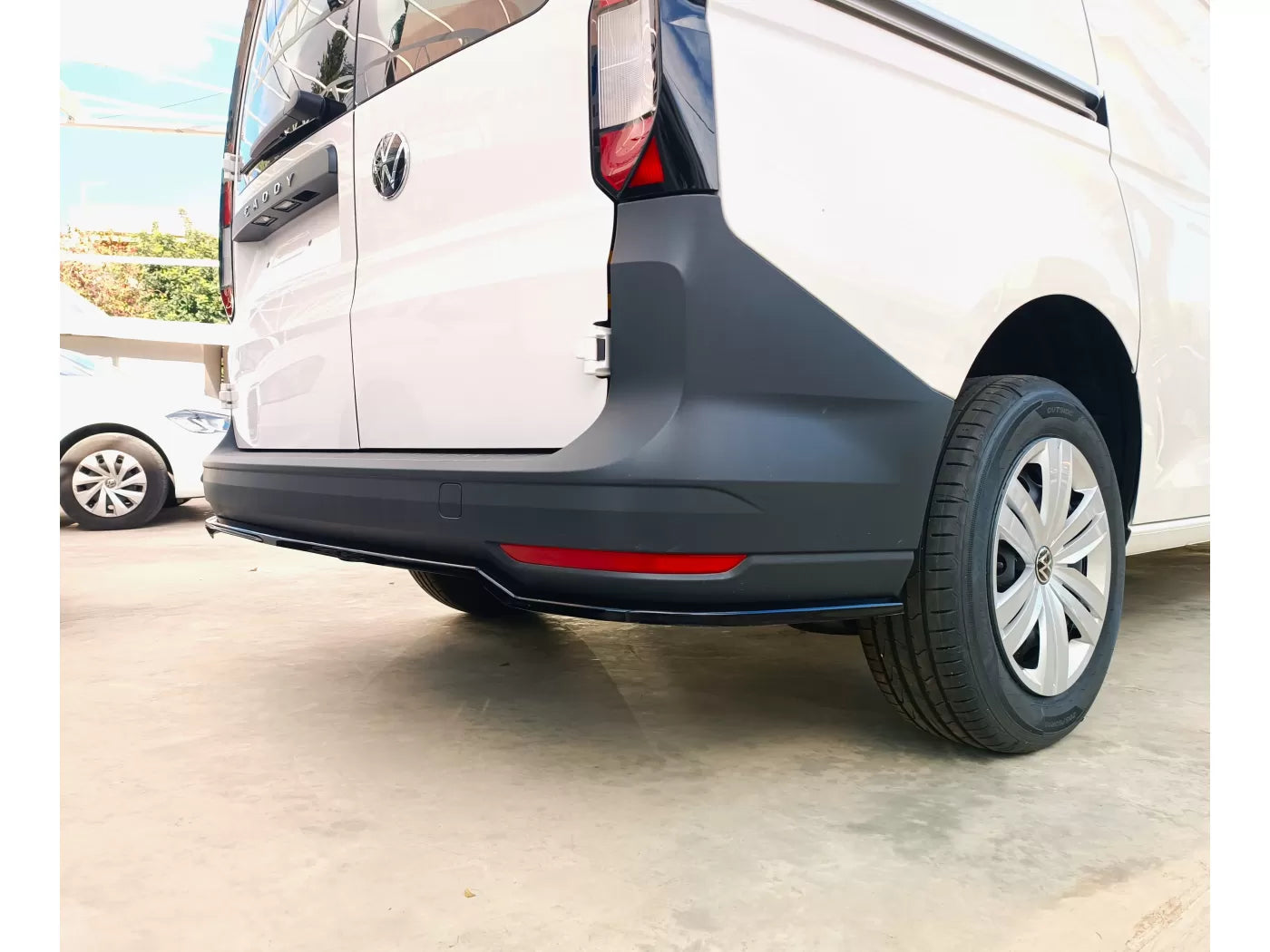 Rear Splitter Ford Transit Connect L2 Mk3 (2024-)