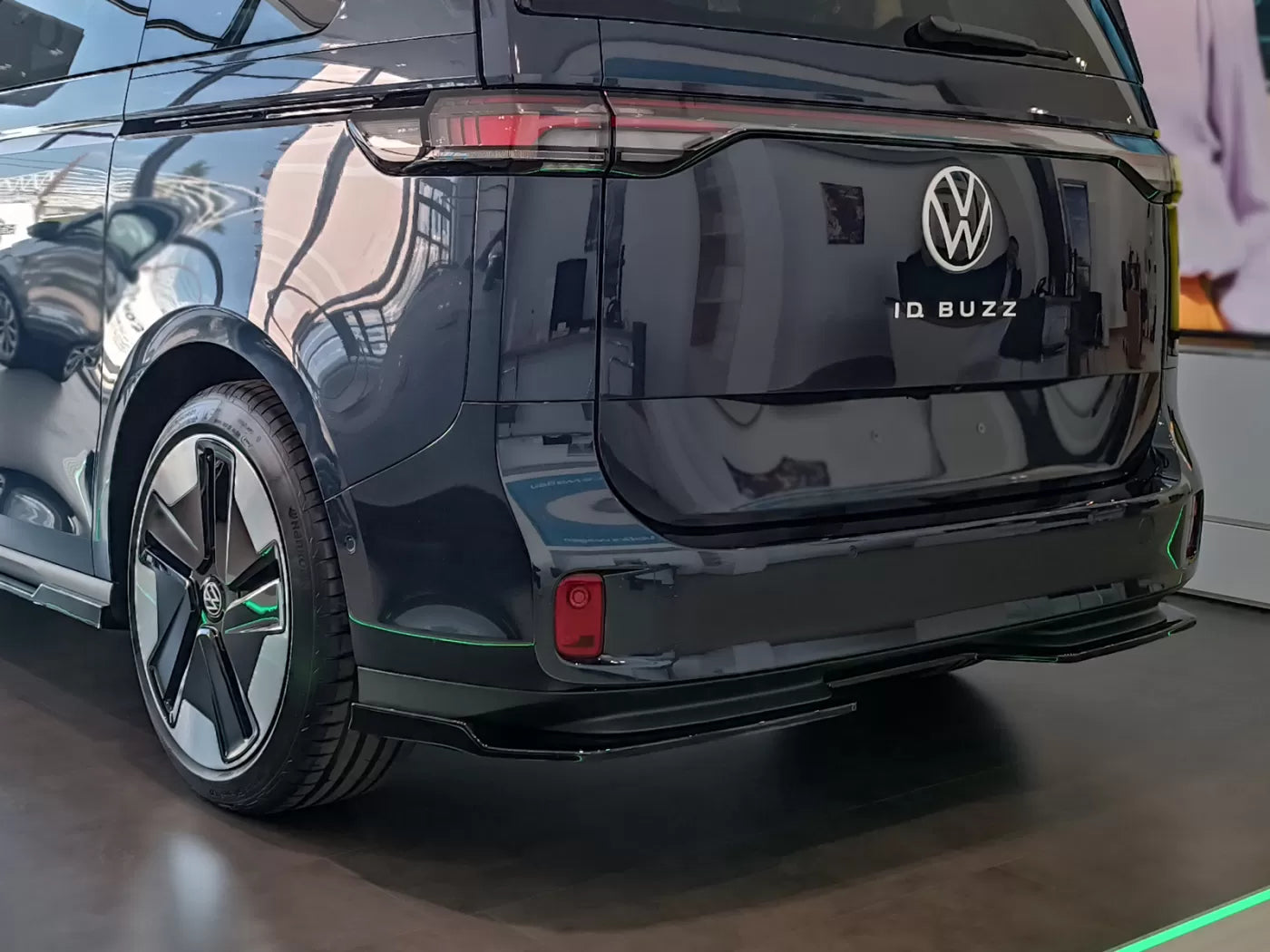 Rear Splitter Volkswagen ID. Buzz (2022-)