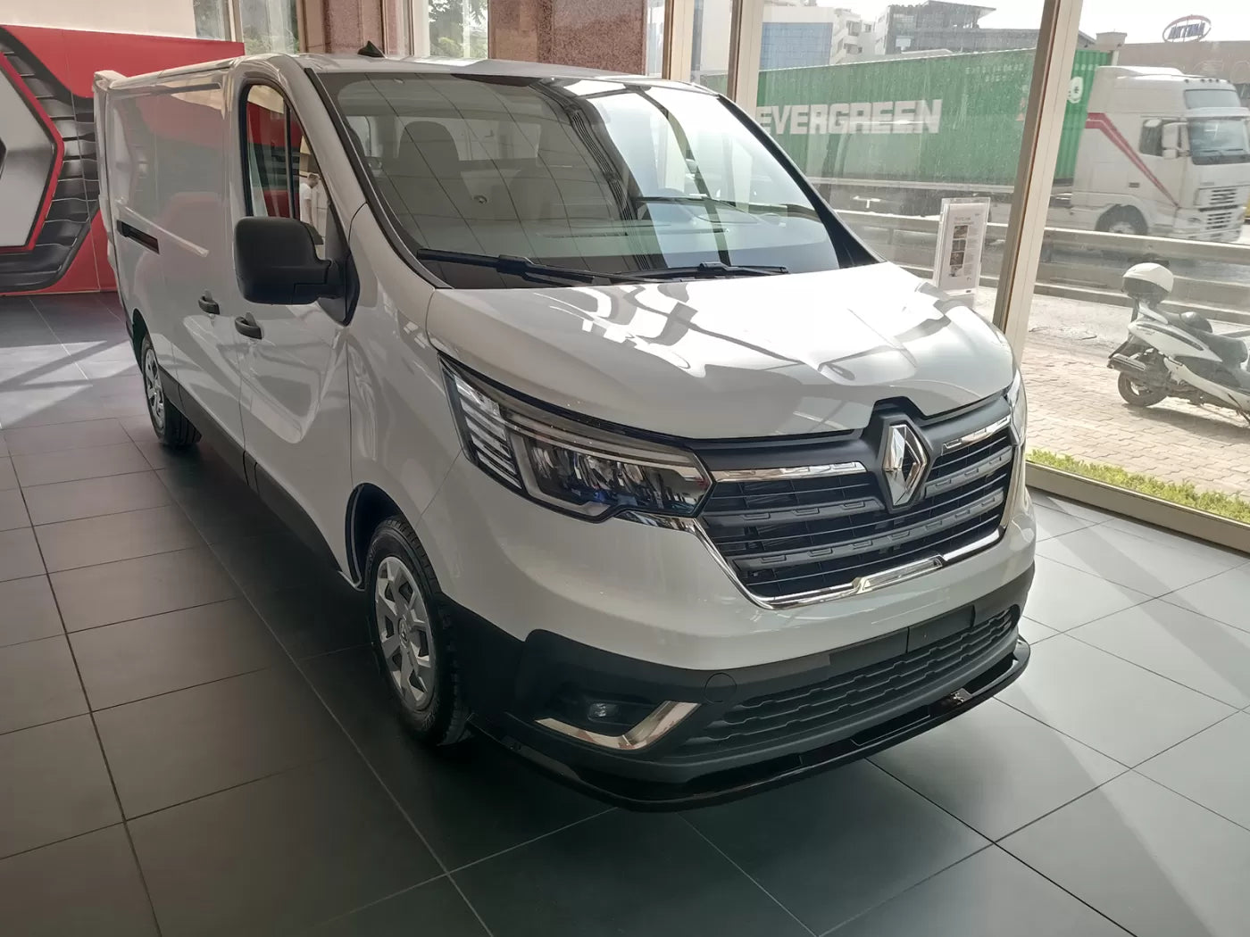 Front Splitter Renault Trafic Mk3 Facelift (2022-)