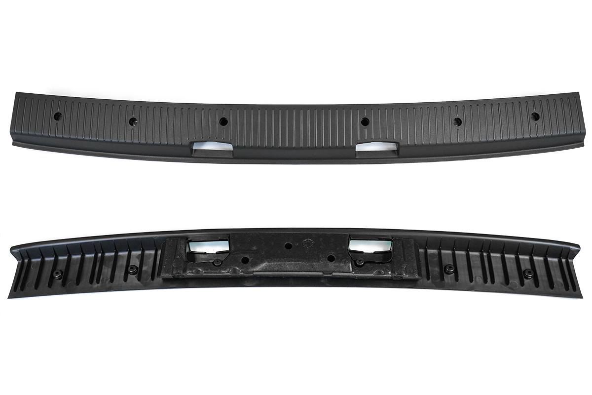 Twin door rear threshold - (Transporter T5, T5.1, T6, T6.1)